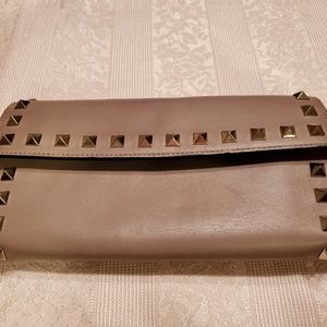 VALENTINO CONTINENTAL WRISTLET WALLET